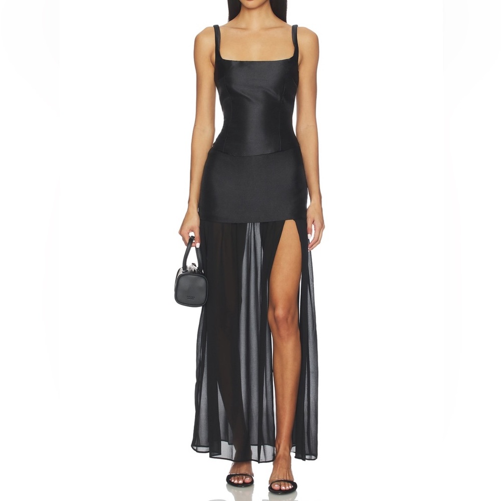 NEW - Kaitlyn Skort in Black